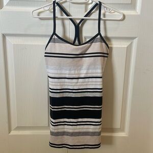 Lululemon Power Y back tank top size 4